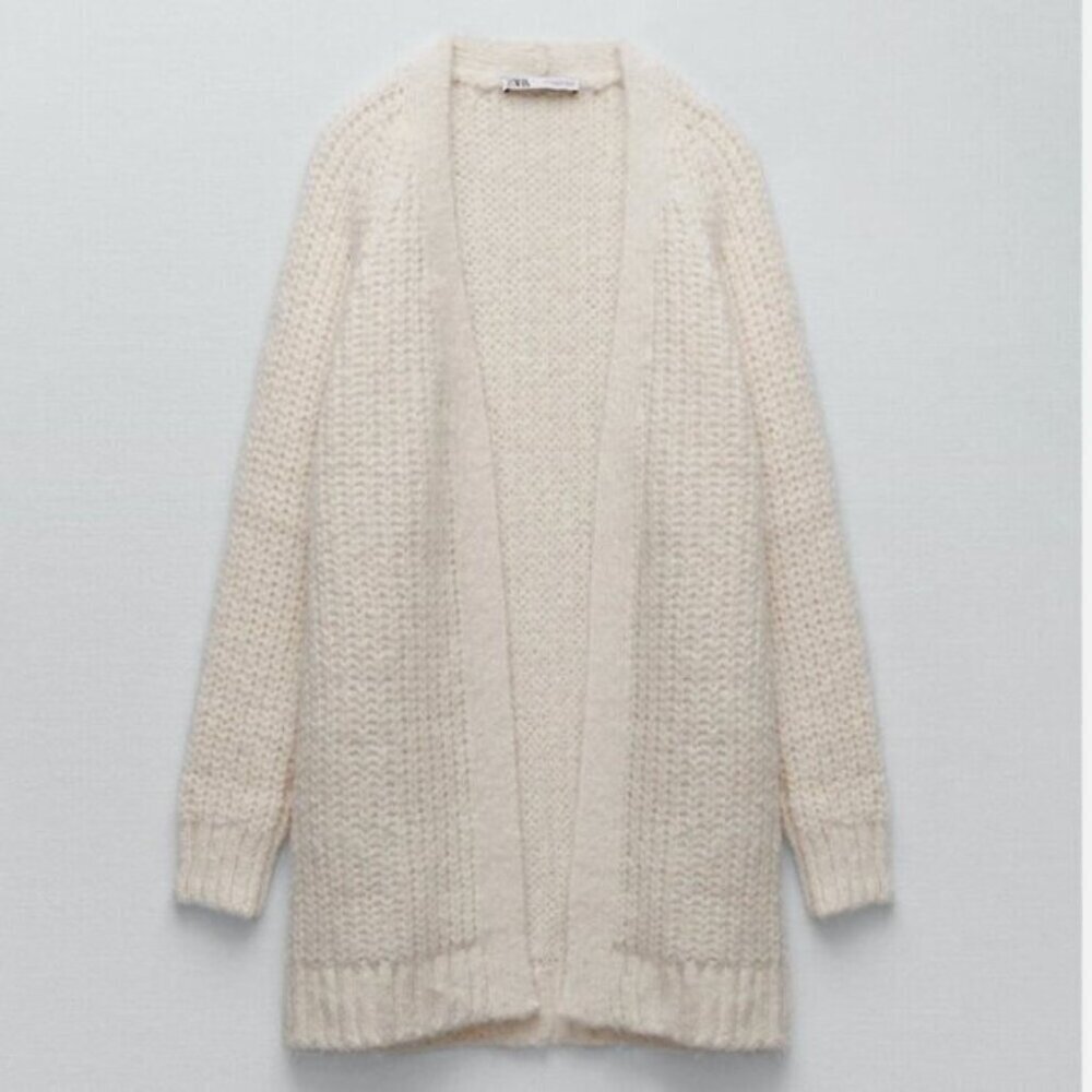 Zara Woman Oversized Cardigan Knit Sweater Ecru White Size Medium